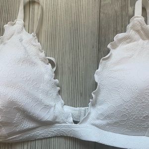 NEW aerie white bikini top